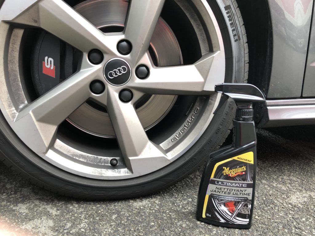 Utilisation du nettoyant jantes ultime Meguiars