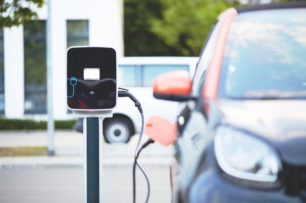 Station de recharge pour voiture électrique - Actuauto.fr