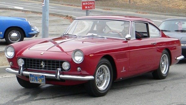 Ferrari 250 GTE | actuauto.fr