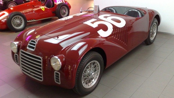 L’histoire de Ferrari : Une marque de compétition | actuauto.fr